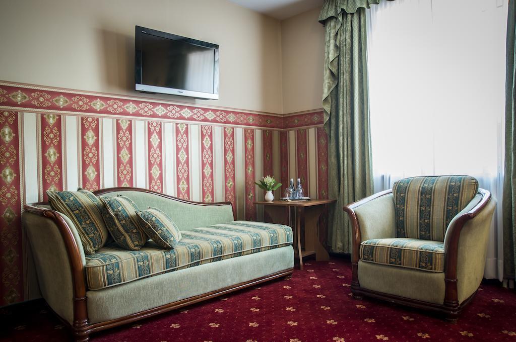 Hotel Mazurski Dworek มิโคไวกี ห้อง รูปภาพ