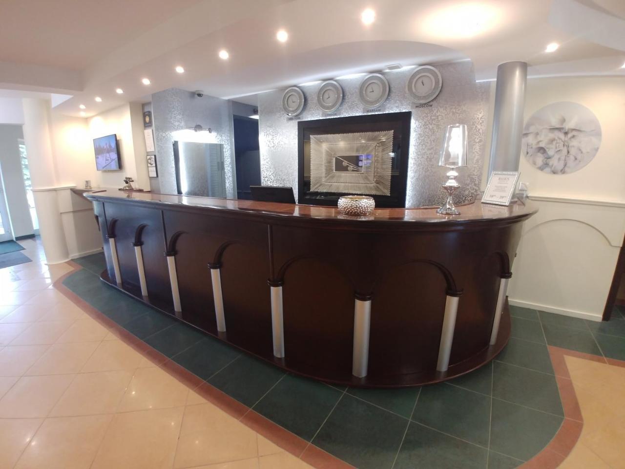 Hotel Mazurski Dworek มิโคไวกี ภายนอก รูปภาพ